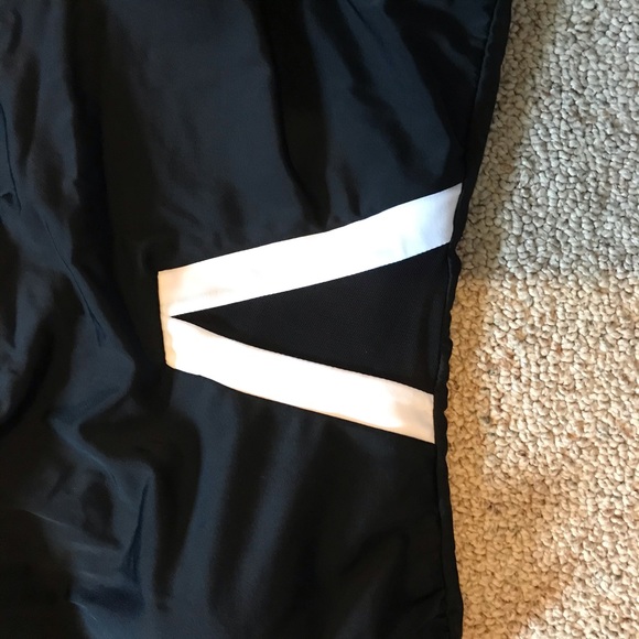 Catalina Black White One Piece Swimsuit, EUC, 8/10 - Picture 4 of 15